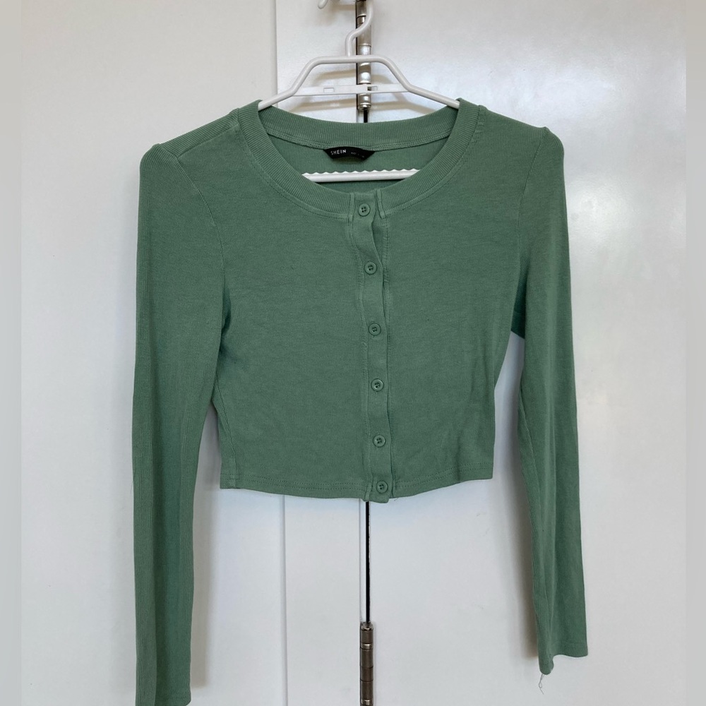 COPY - Shein Cropped Longsleeve
